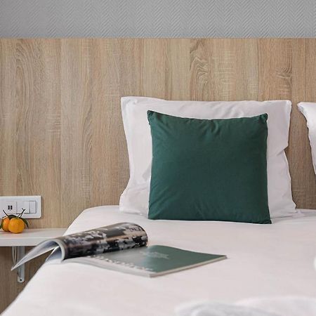 Logis Hotel Restaurant L'Abri Blavozy Zewnętrze zdjęcie