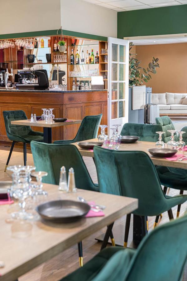 Logis Hotel Restaurant L'Abri Blavozy Zewnętrze zdjęcie