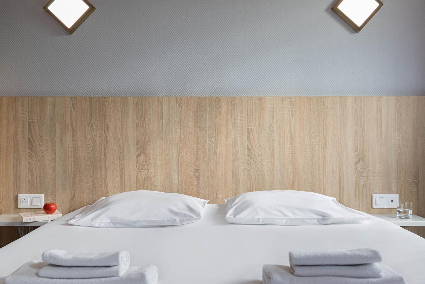 Logis Hotel Restaurant L'Abri Blavozy Zewnętrze zdjęcie